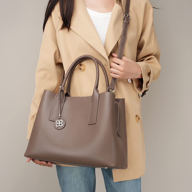 Dames handtas van zwart echt l - Structured Handbag Top Handle recensie en prijs