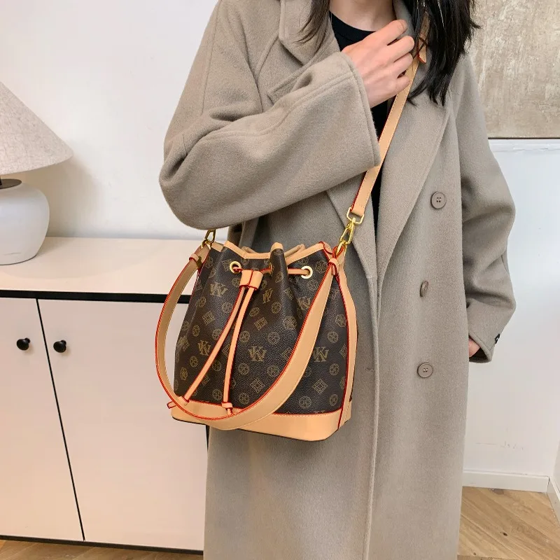 Minimalistische luxe shopper t - Luxury Bags Lv recensie en prijs