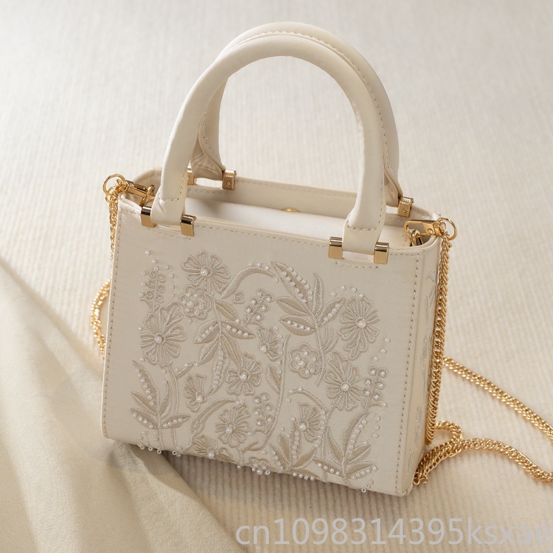 Geborduurde parelhandtas Vinta - Structured Handbag Top Handle recensie en prijs