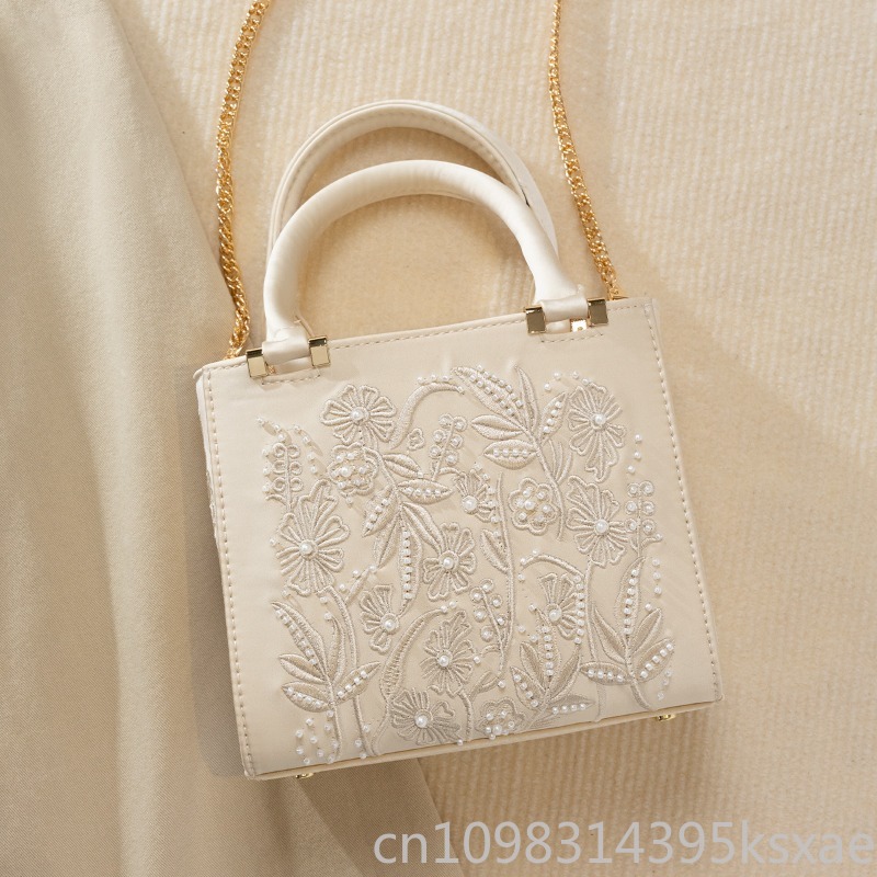 Geborduurde parelhandtas Vinta - Structured Handbag Top Handle recensie en prijs