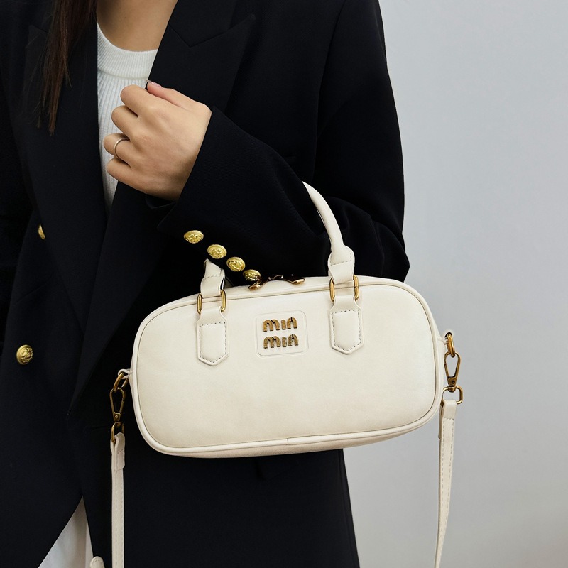 2025, nieuwe modieuze draagbar - Luxury Bags Valentino recensie en prijs
